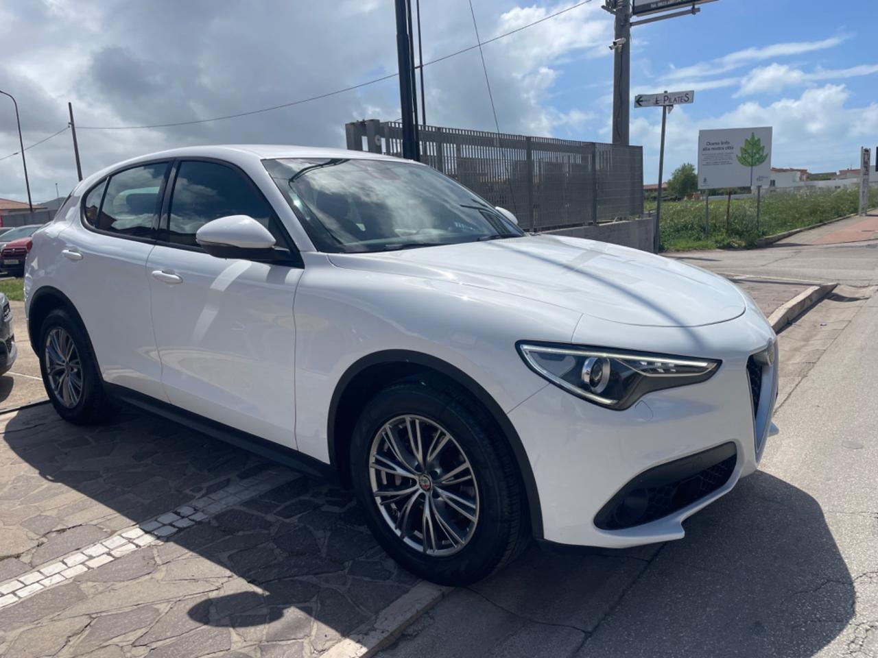 Alfa Romeo Stelvio 2.2 Turbodiesel 190 CV AT8 Q4 Business