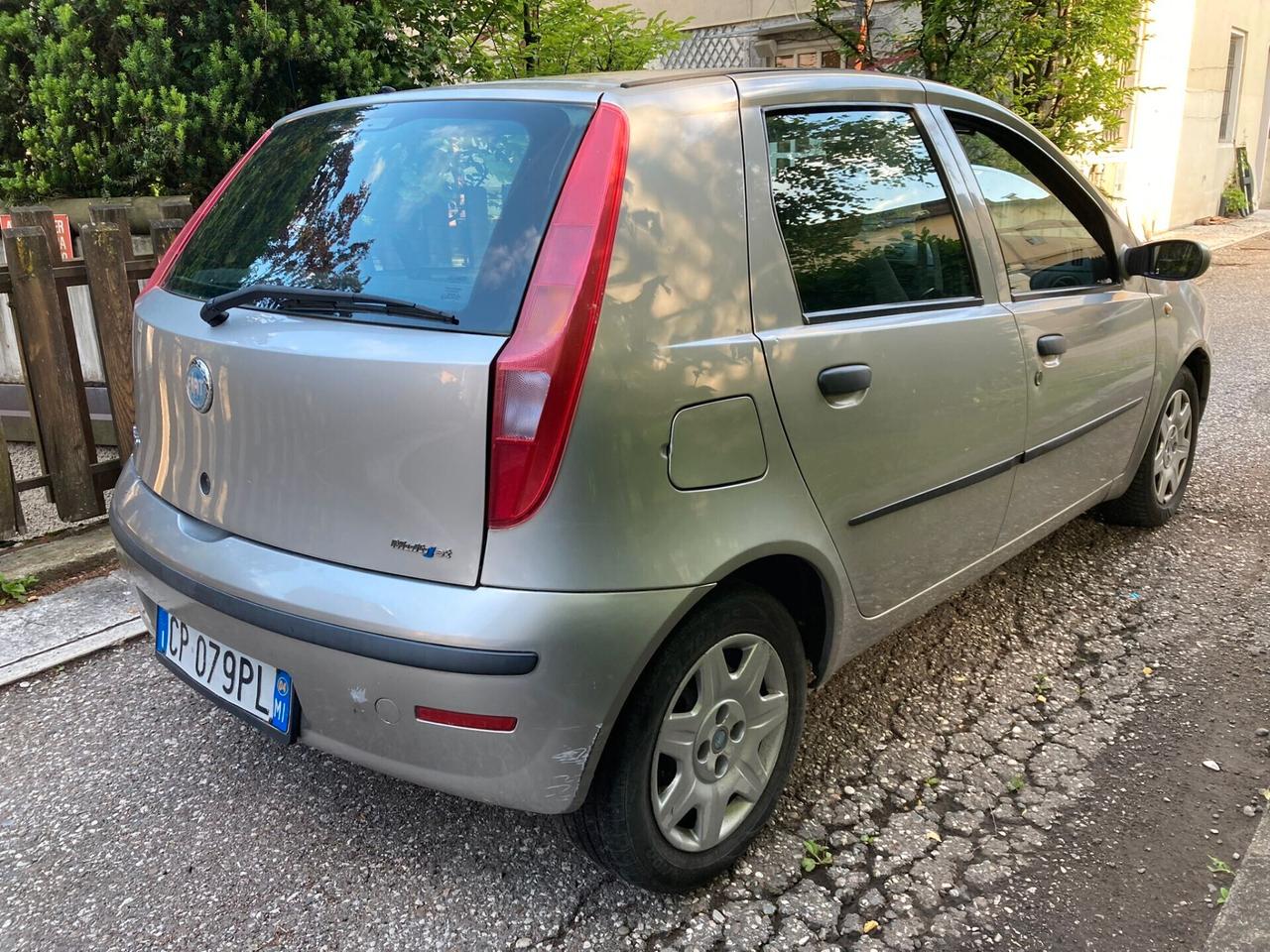 FIAT PUNTO 1.3 MJT 70CV 5PORTE CAMBIO AUTOMATICO