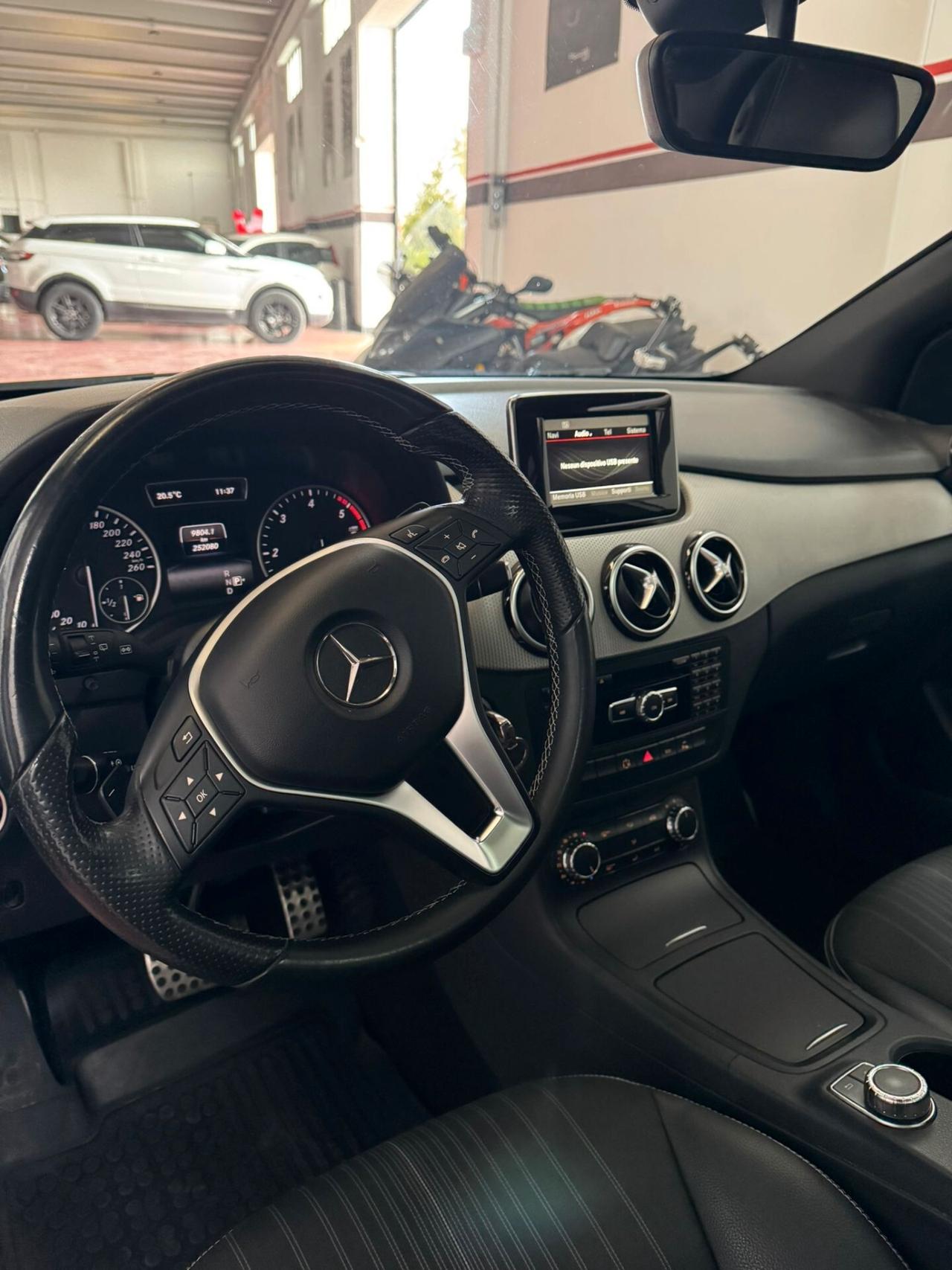 Mercedes-benz B 200 B 200 CDI Premium