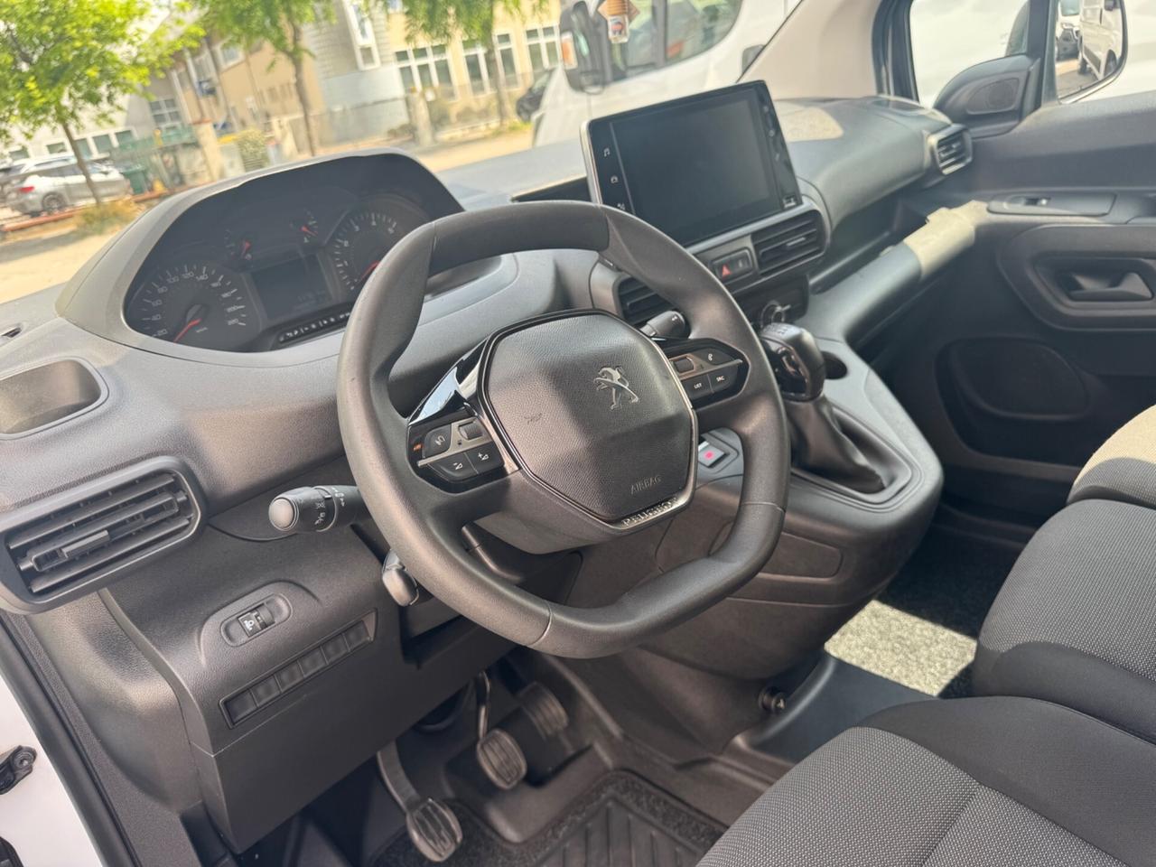 Peugeot Partner 1.5 BLUE-HDI 102CV NUOVO MODELLO 3 POSTI