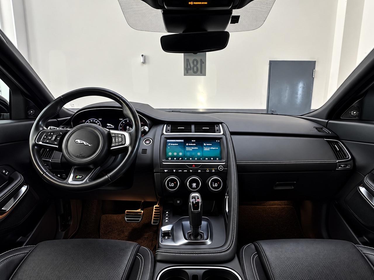 Jaguar E-Pace 2.0D 180CV AWD R-Dynamic