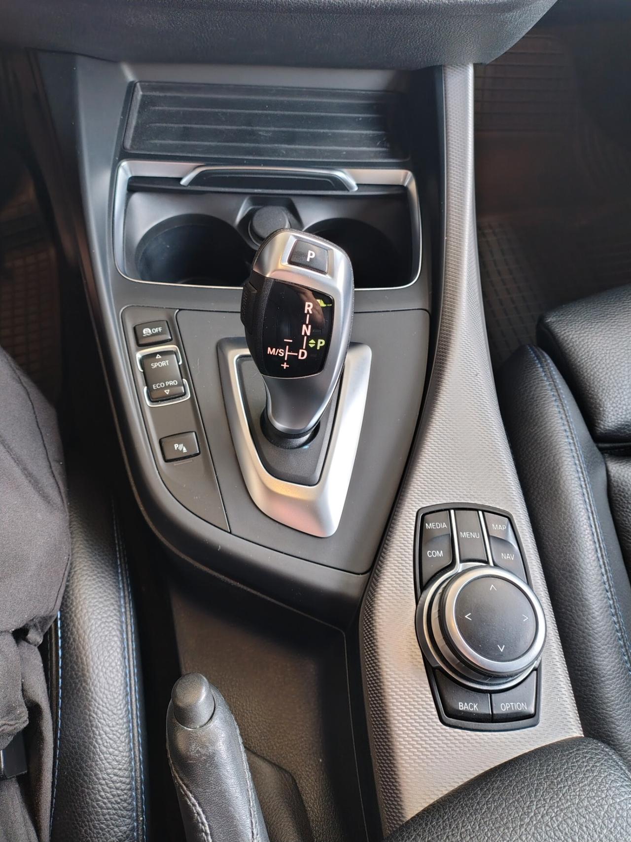 Bmw 118 118d 5p. Msport