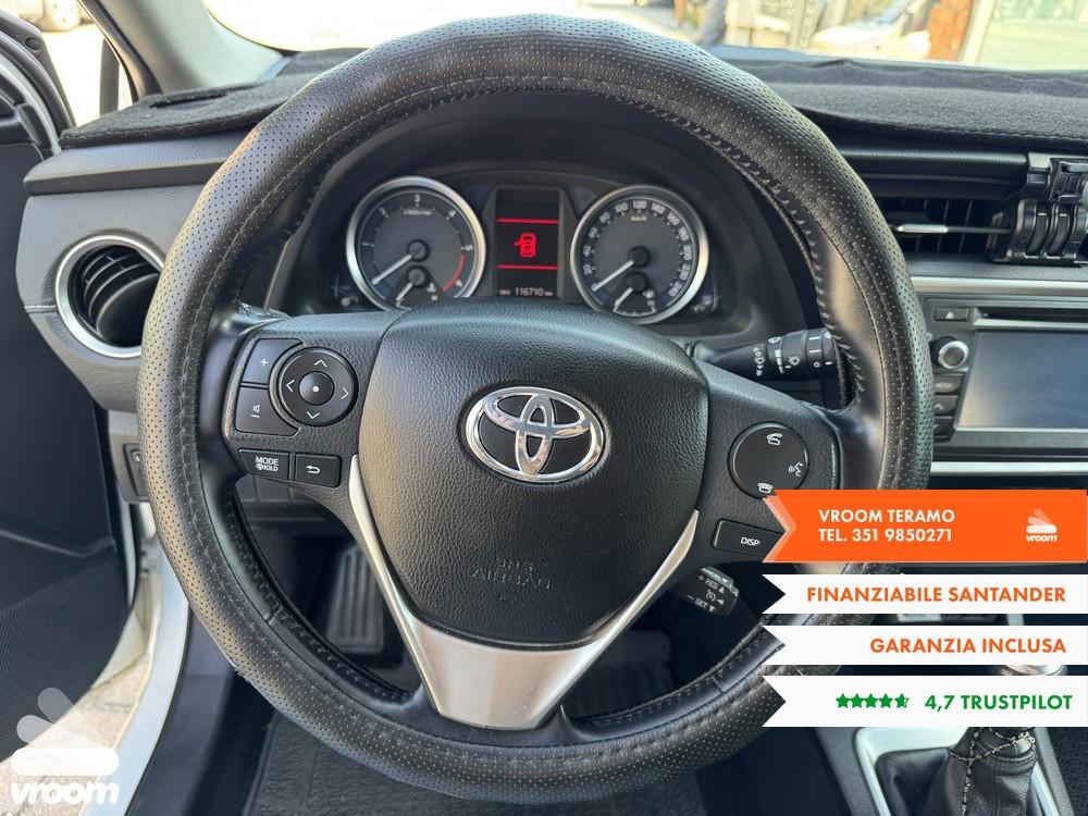 TOYOTA Auris 1.4 D-4D Lounge Garanzia ufficiale