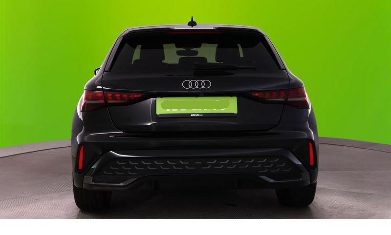 Audi A3 Sportback TFSI 110 kW S tr S line Edition S.Back Camera Navi 17"