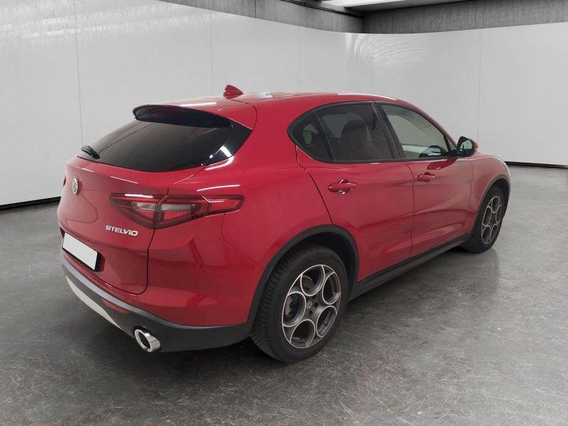 Alfa Romeo Stelvio 2.2 t Executive Q4 190cv auto my19