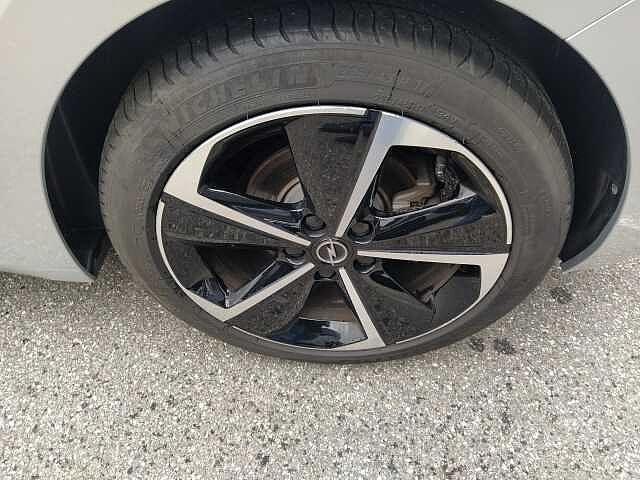 Opel Astra Berlina 1.2 Benzina 130cv ELEGANCE AZIENDALE