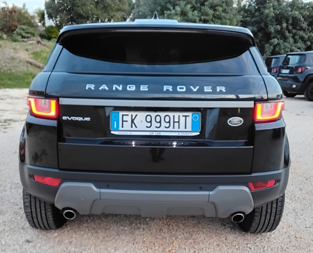 Land Rover Range Evoque 2.0 TD4 180 CV 5p. Pure