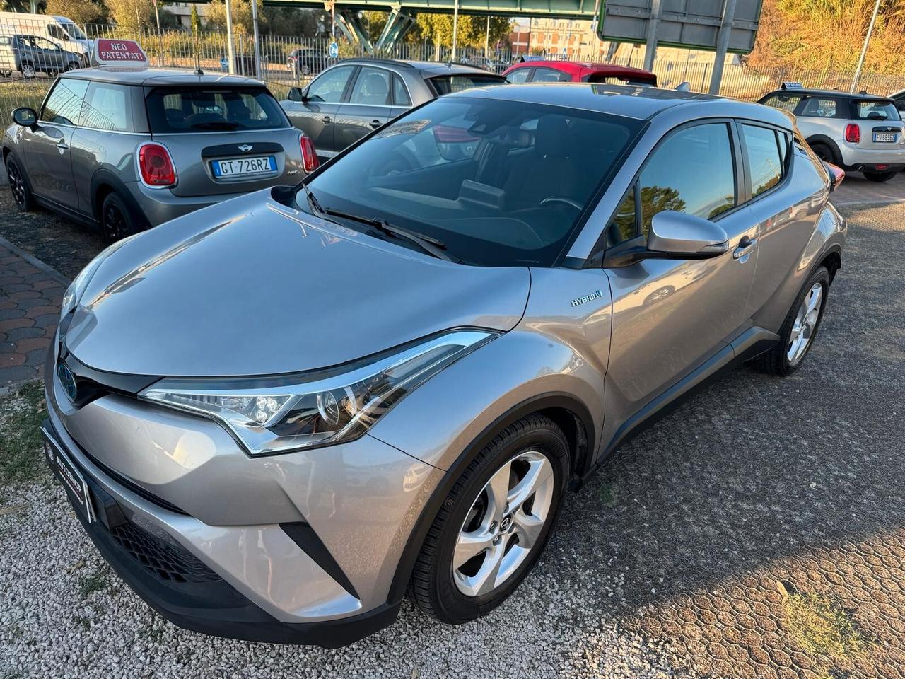 TOYOTA - C-HR - 1.8 Hybrid E-CVT Active - NEOPATENTATI - FINANZIABILE - PERMUTE