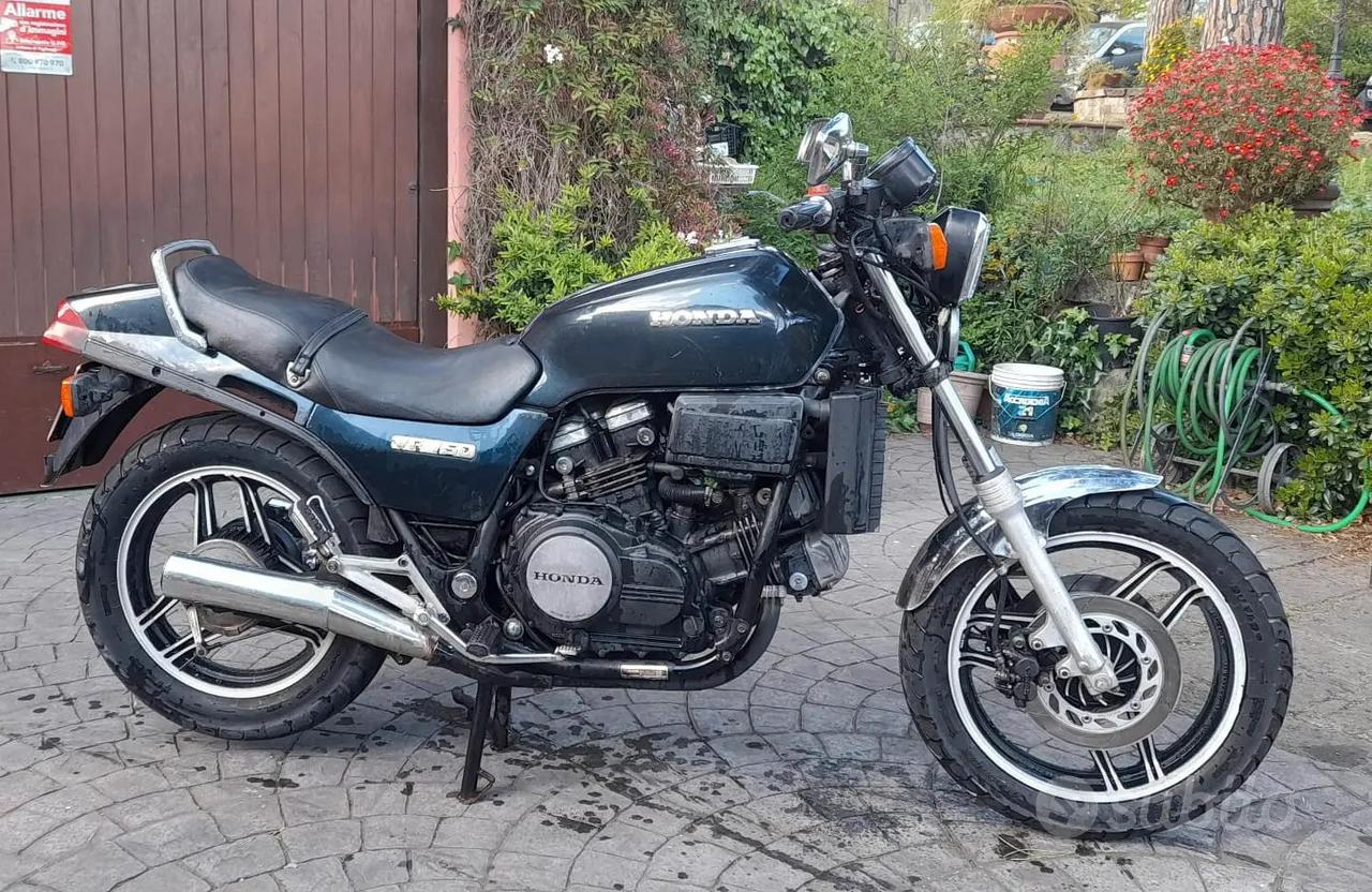 Honda VF 750 asi- 1983