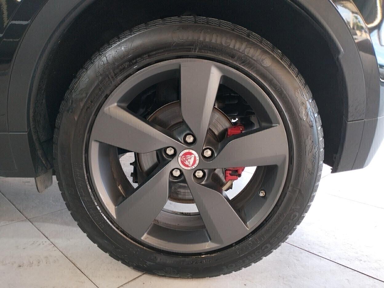 Jaguar E-Pace 2.0d i4 awd 180cv auto my19