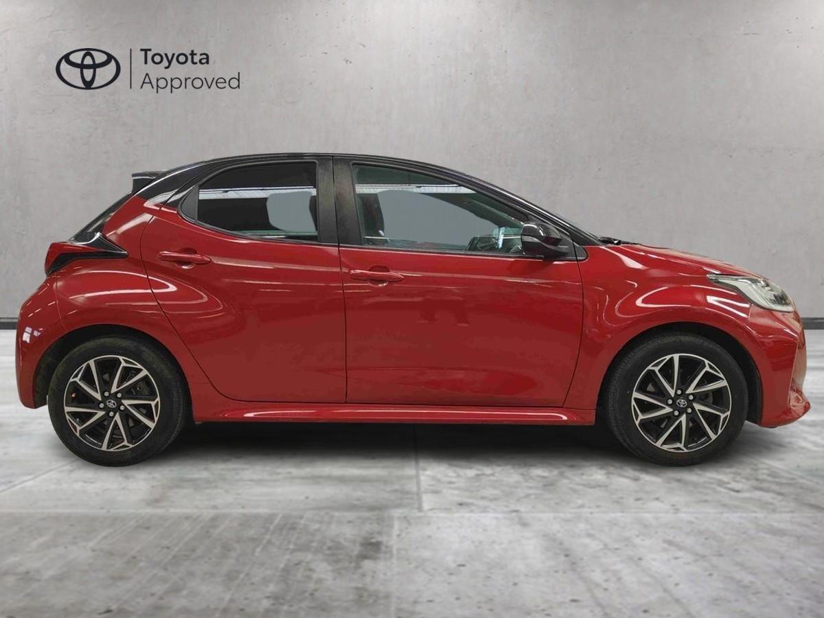 TOYOTA Yaris 4ª serie - Yaris 1.5 Hybrid 5 porte Style
