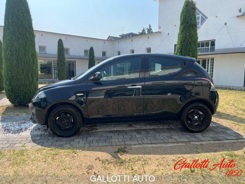 Lancia Ypsilon 1.0 FireFly 70cv Hybrid Gold