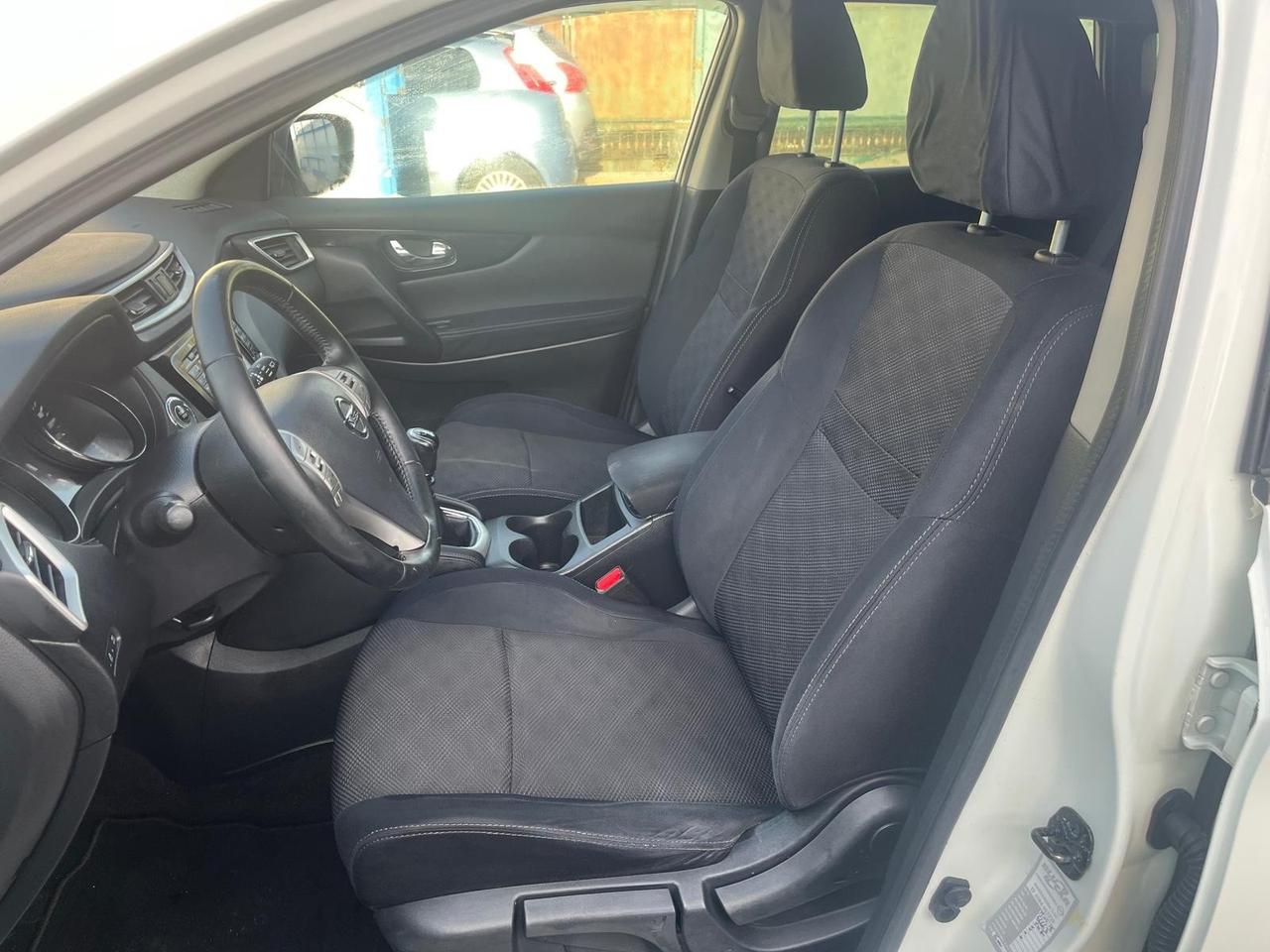 Nissan qashqai n-tec-1.6 dci-full -2015
