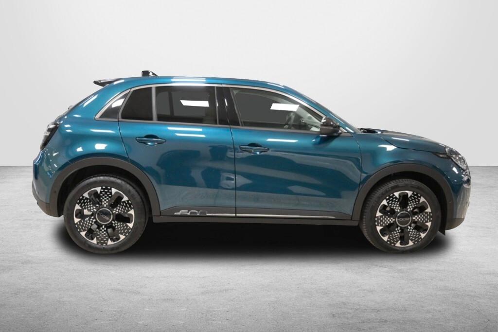 FIAT 600 1.2 HYBRID 136CV DCT MHEV LA PRIMA ( FARI LED - ADAPTIVE CRUISE - COCKPIT - PELLE - NAVI - MIRROR - PDC - TELECAMERA POST. - CERCHI 18 )