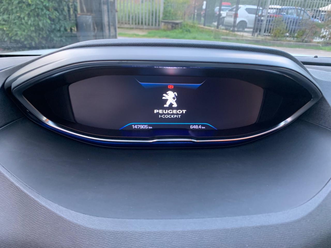 Peugeot 3008 BlueHDi 130 S&S EAT8 Allure