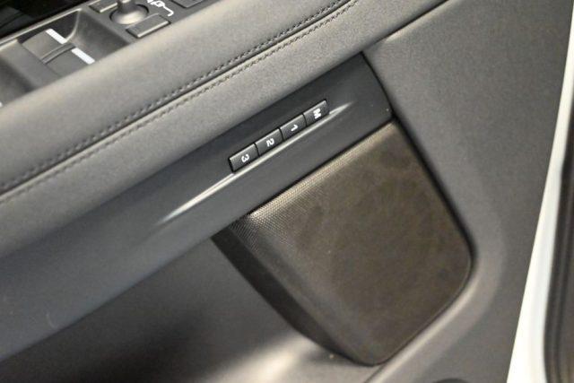 LAND ROVER Range Rover Evoque 2.0 D165 AWD MHEV R-DYNAMIC SE DOP.TET.APR.20"FULL