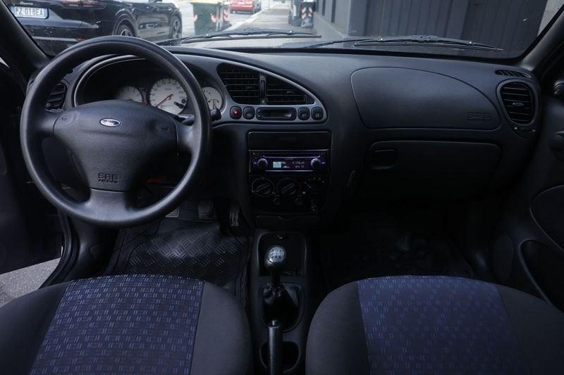 Ford Fiesta Ford Fiesta 3p 1.2 16v Ambiente 55KW ANNO 2001
