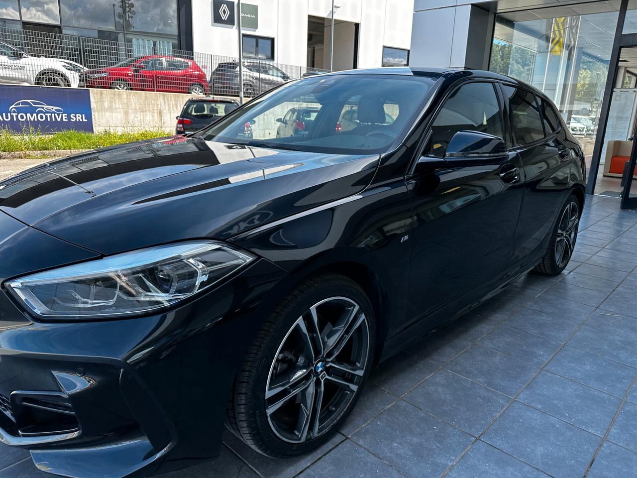 Bmw 118 118i 5p. Msport