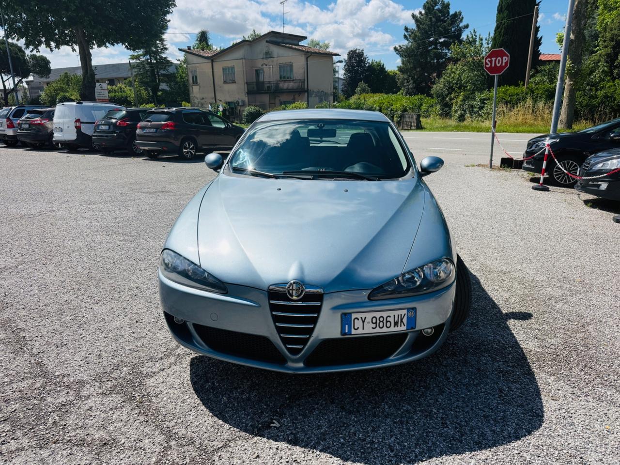 Alfa Romeo 147 1.6 B/GPL 16V Distinctive