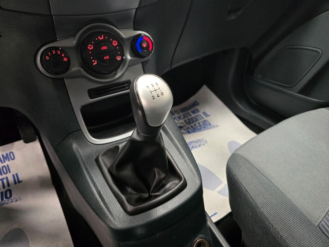 Ford Fiesta 1.2 82CV 5 porte NEOPATENTATI