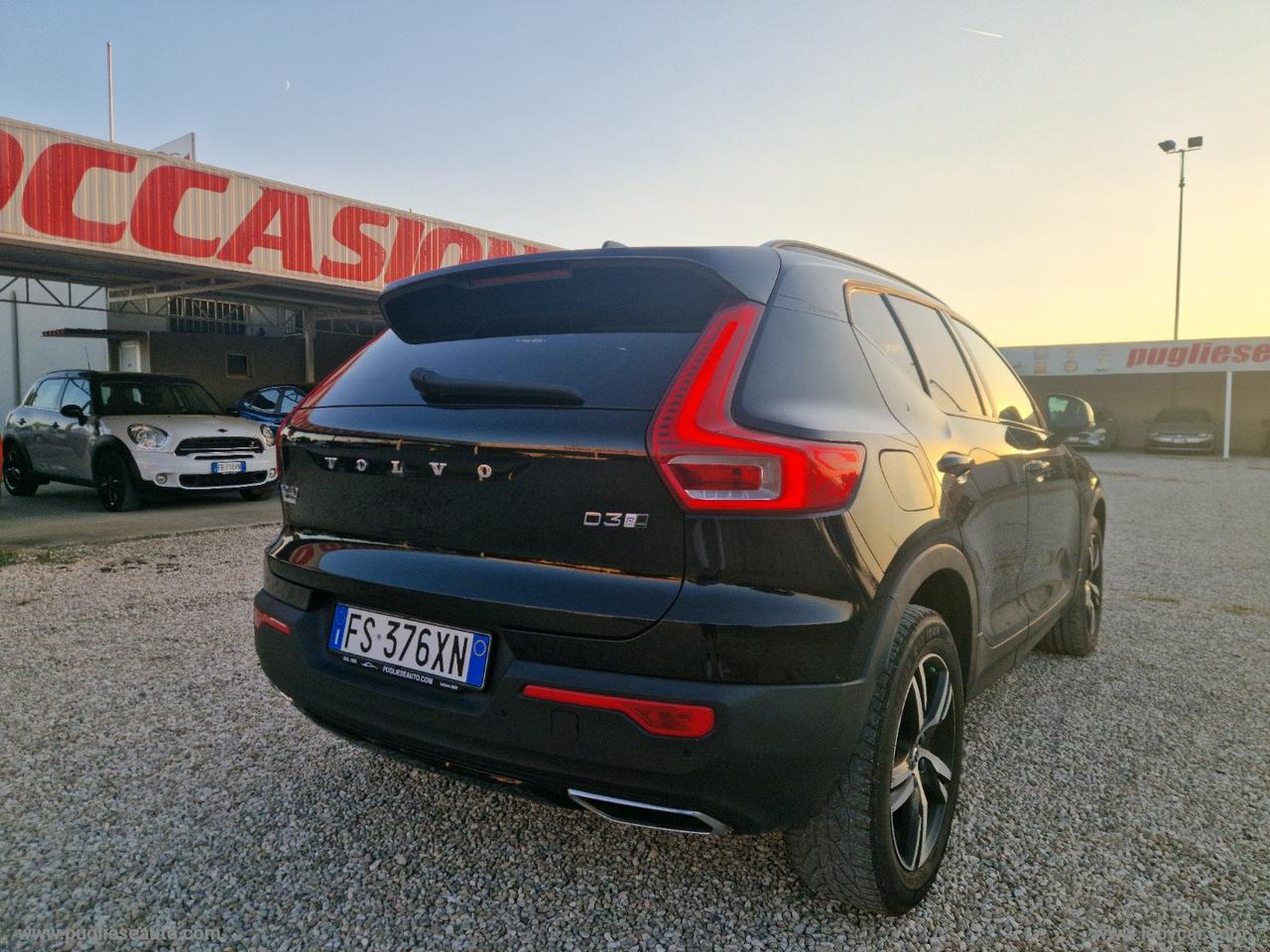 VOLVO XC40 D3 AWD Geartronic R-design