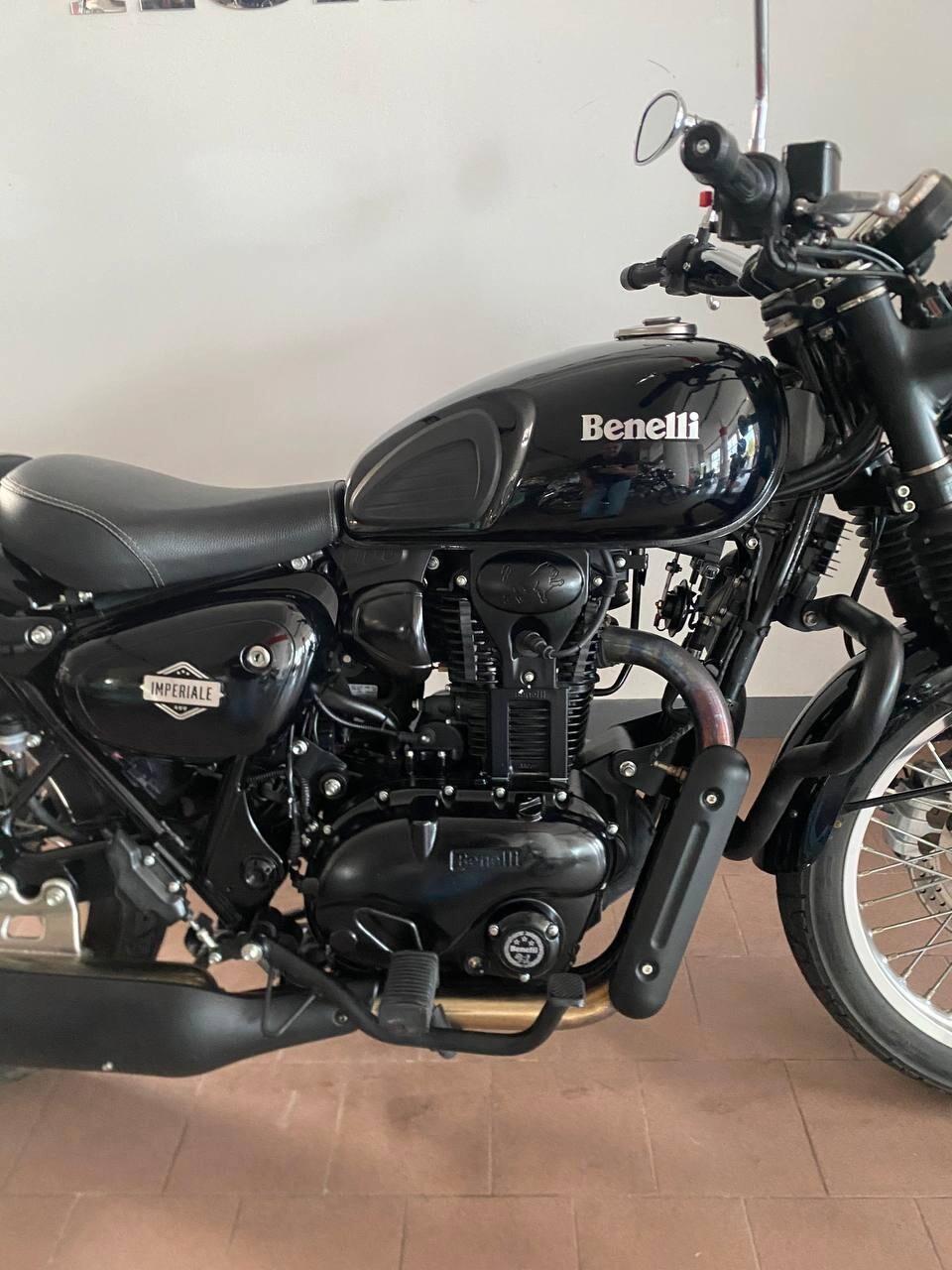 Benelli Imperiale 400