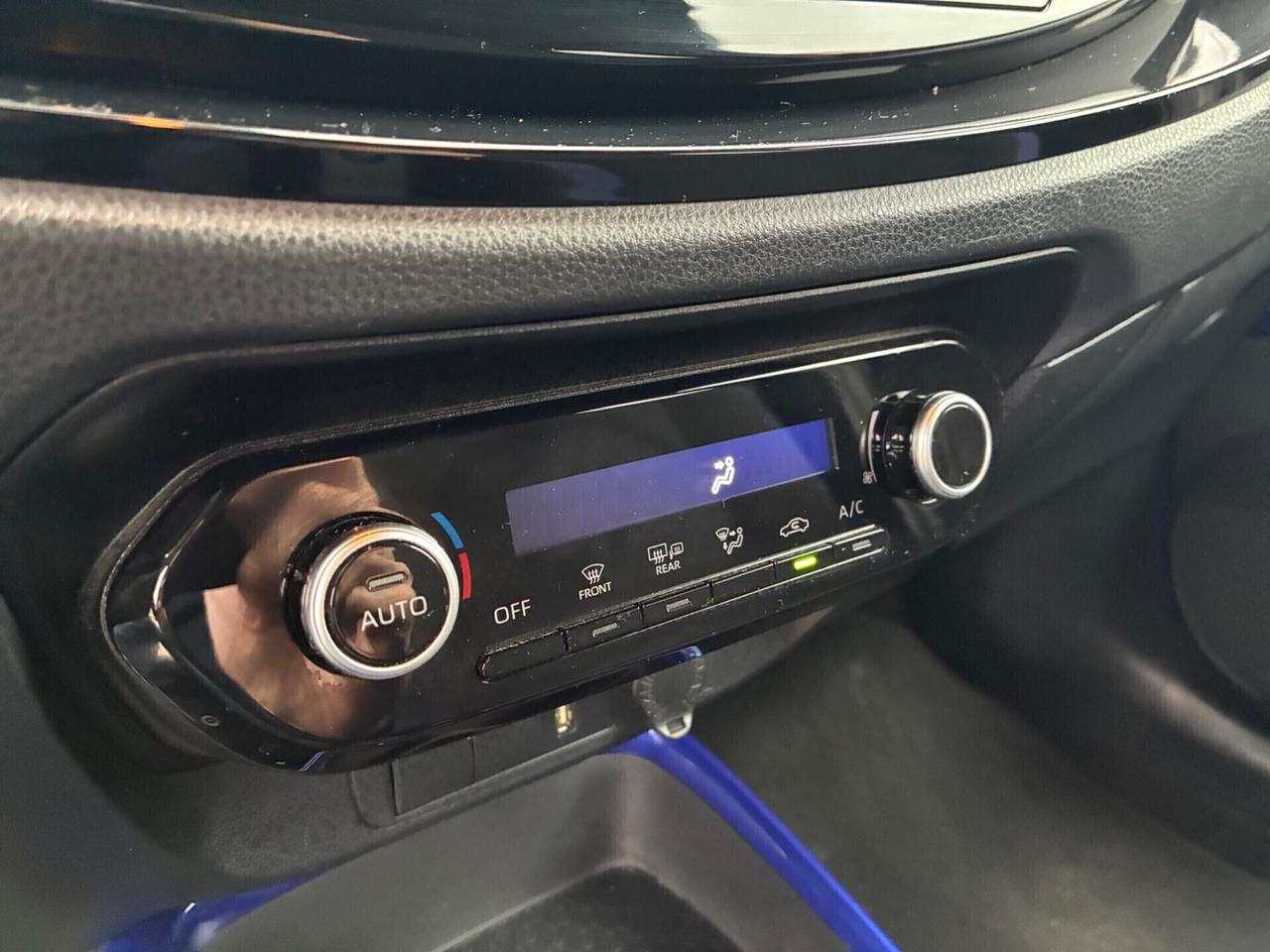 Toyota Aygo X automatica