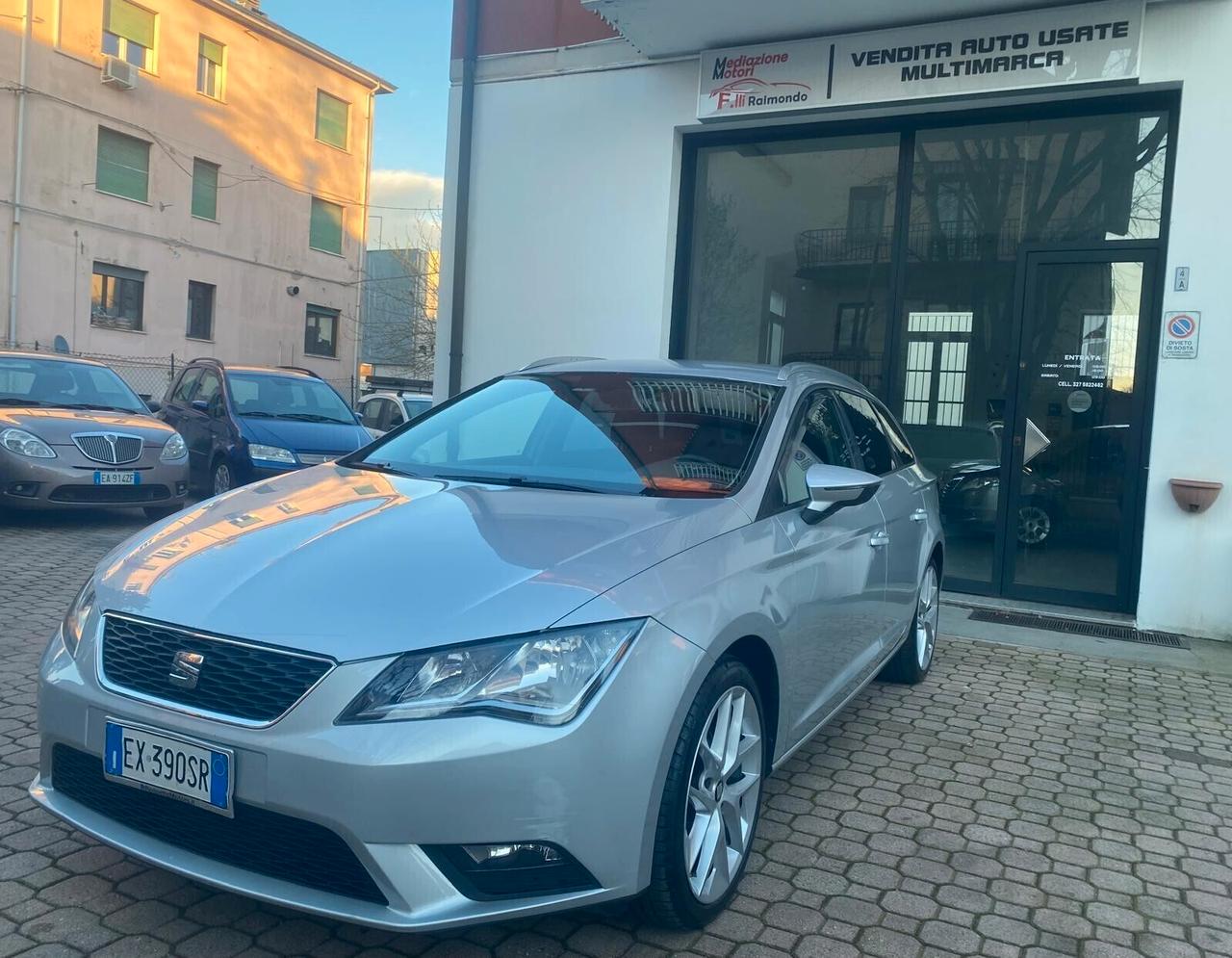 Seat Leon 1.6 TDI 105 CV ST Business NAVI