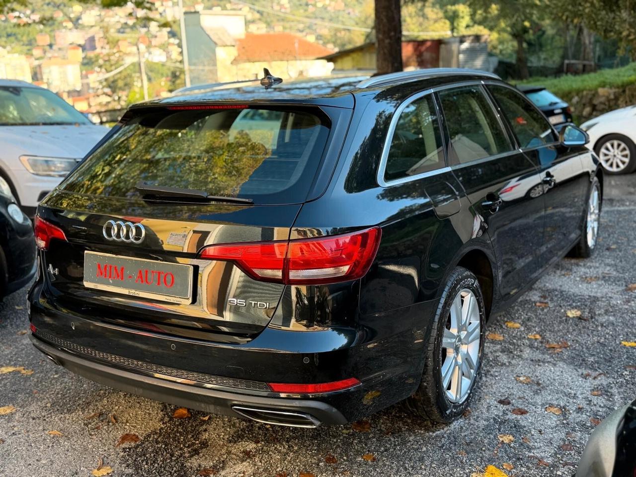 Audi A4 Avant 35 TDI S tronic Business Sport