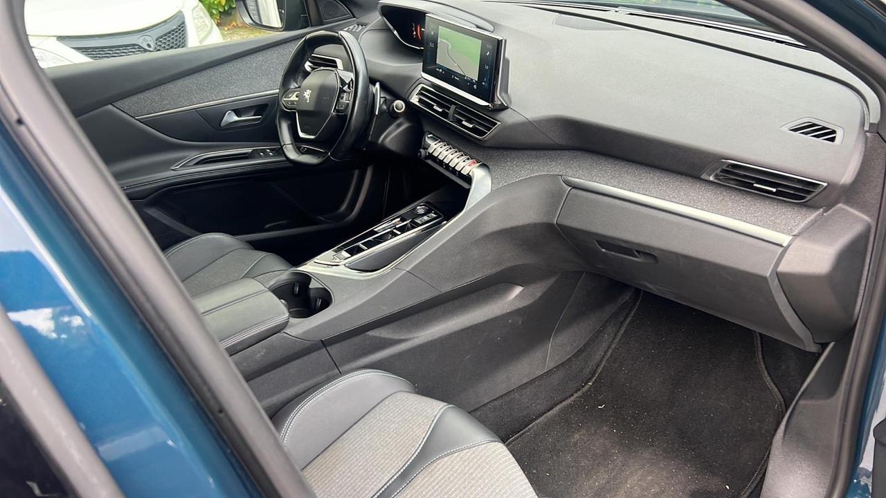 Peugeot 3008 BlueHDi 130 S&S EAT8 Allure Pack