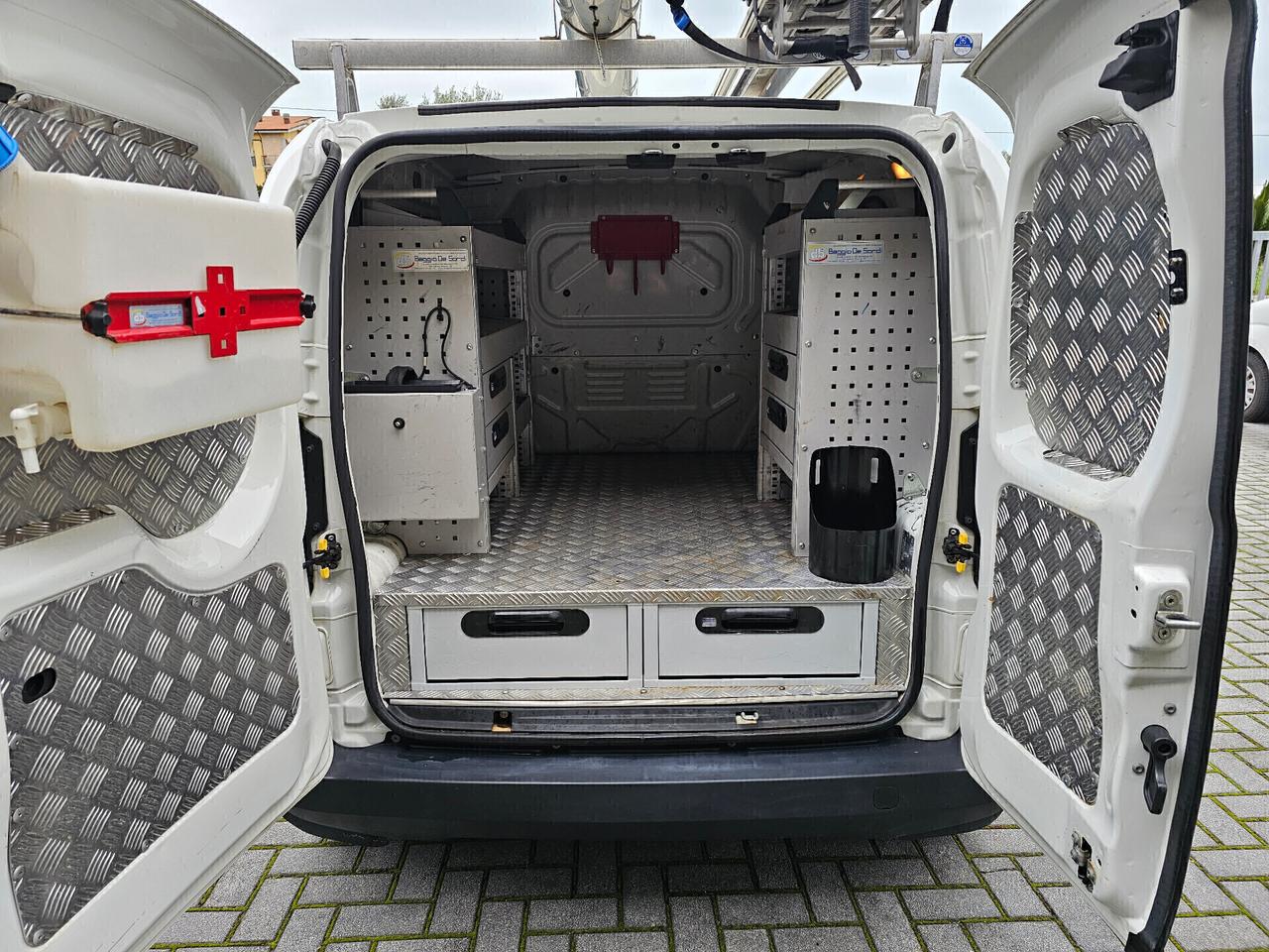 Fiat Fiorino 1.3 MJT 95CV Cargo Allestito Officina Mobile