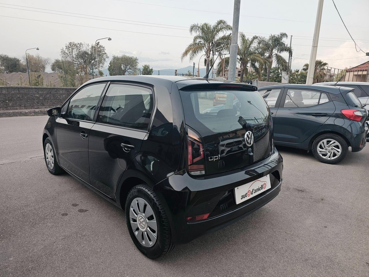 Volkswagen up! 1.0 75 CV 5p. move