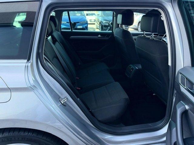 VOLKSWAGEN Passat Variant 2.0 TDI SCR EVO DSG Business