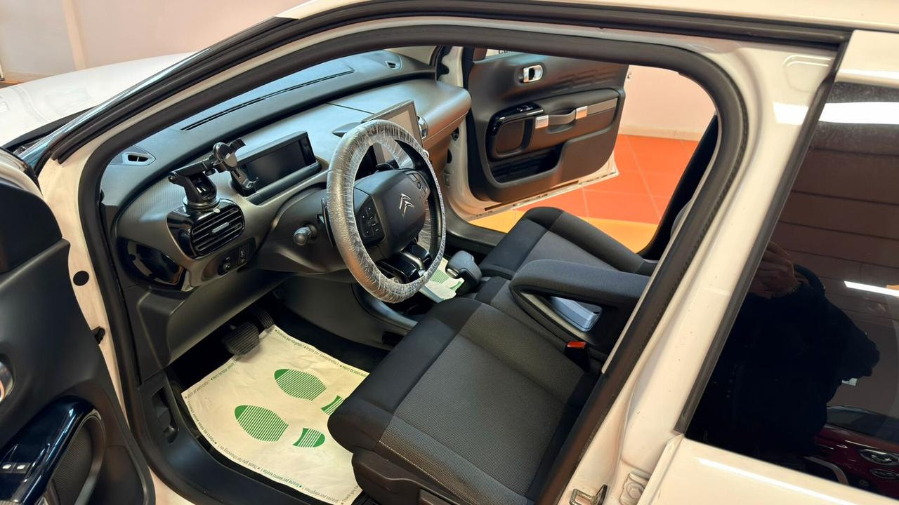 Citroen C4 Cactus BlueHDi 100 Shine