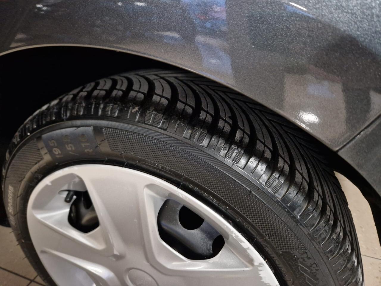 Ford Fiesta 1.5 TDCi 5 porte Plus OK NEO PATENTATI