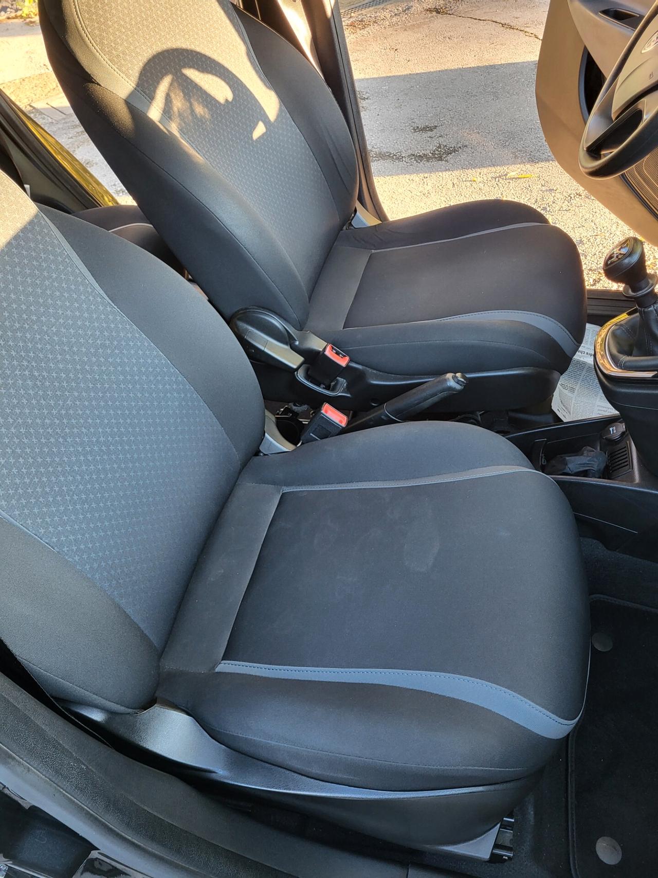 Lancia Ypsilon 1.2 GPL-5 POSTI-23 EURO KM 370!!!UNICO PROPRIETARIO