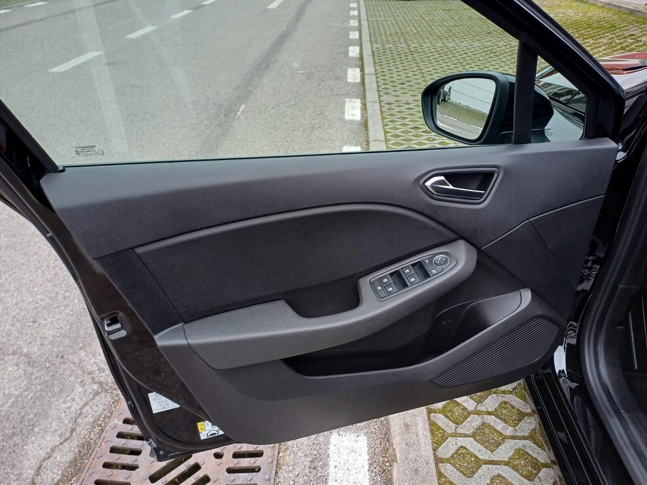 Renault Clio Full Hybrid E-Tech 140 CV 5 porte Business