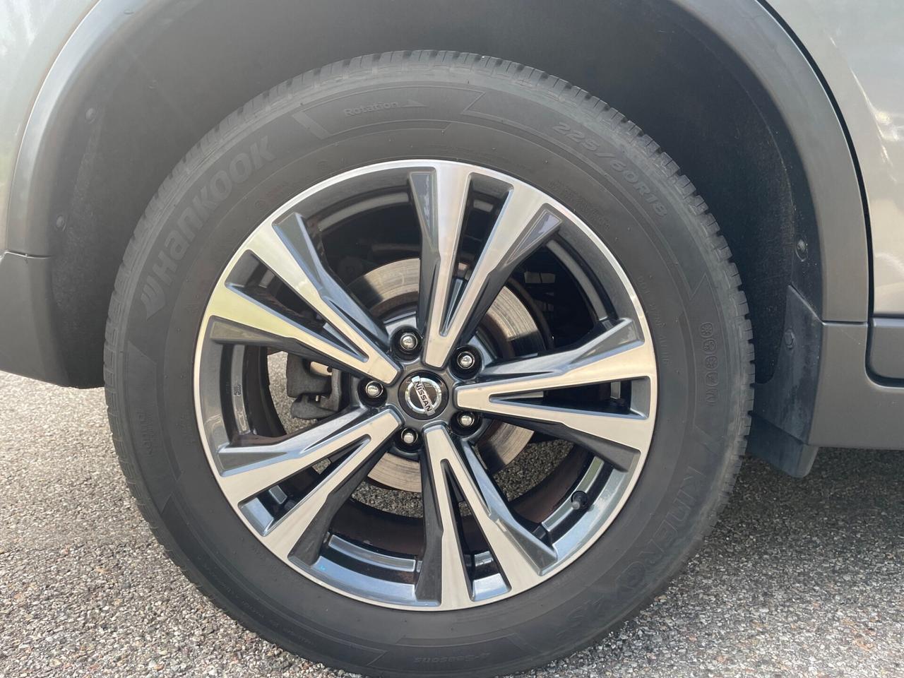 Nissan X-Trail 1.6 DIG-T 2WD*Navi*comandi al volante*
