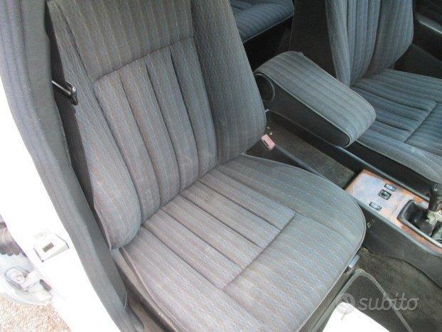 Mercedes 200 E BENZINA