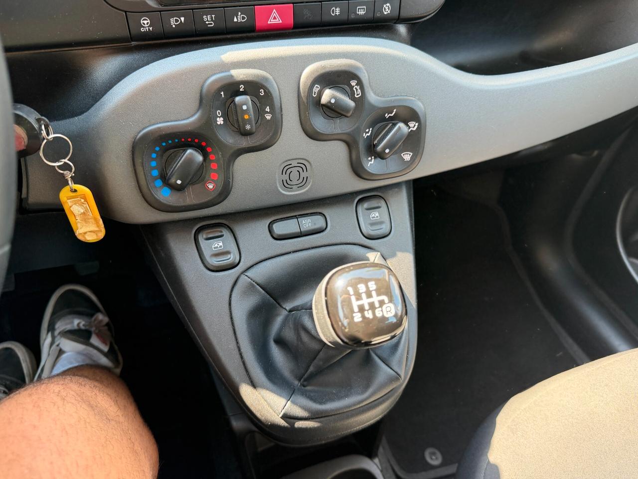 FIAT PANDA ANNO 2022 1.0 HYBRID 70 CV