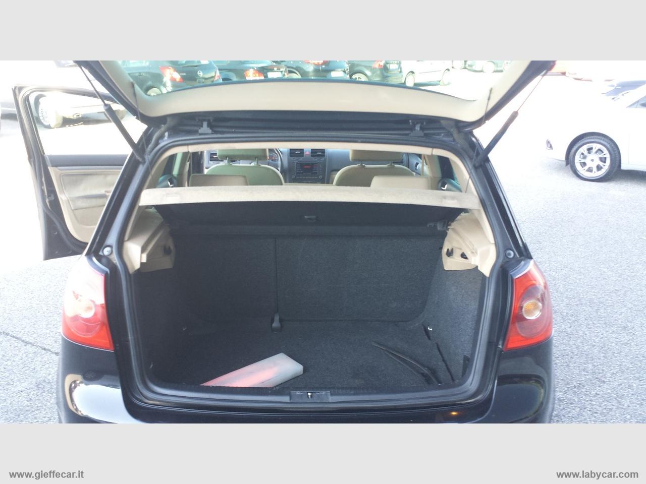 VOLKSWAGEN Golf 2.0 16V TDI 5p. Sportline