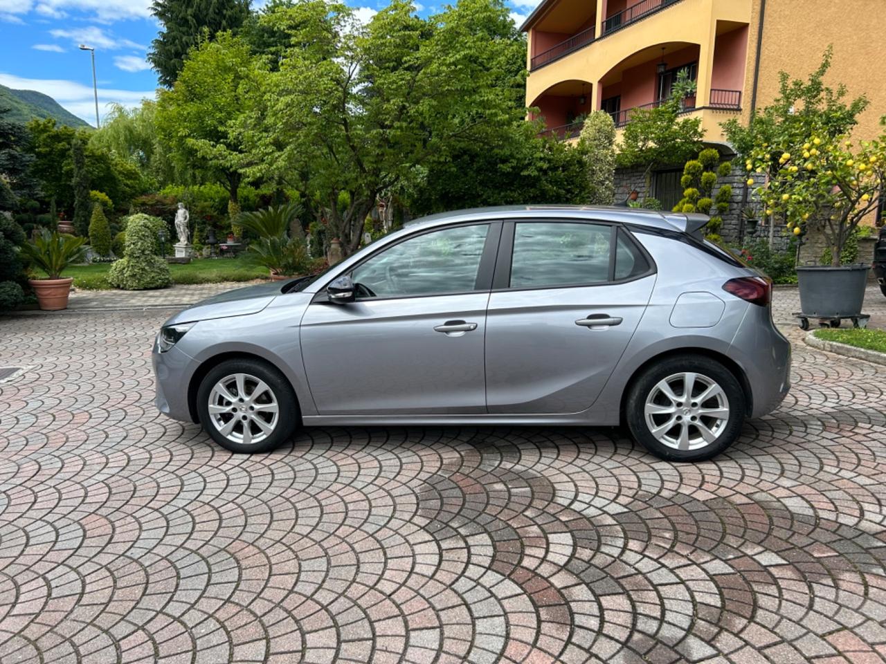 Opel Corsa 1.2 Edition NEOPATENTATI