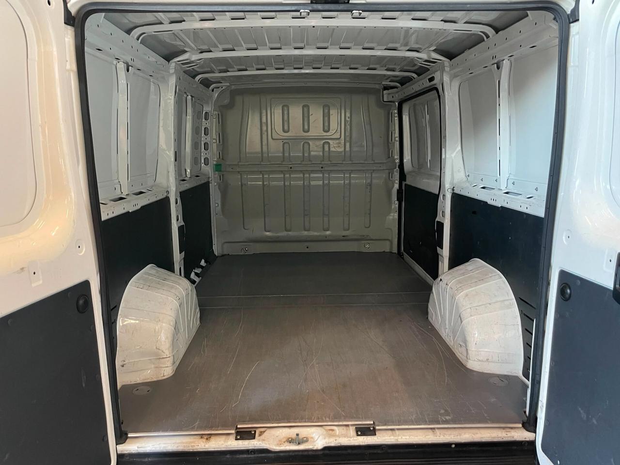 Citroen Jumper 33 L2H1 2.2 BLUEHDI