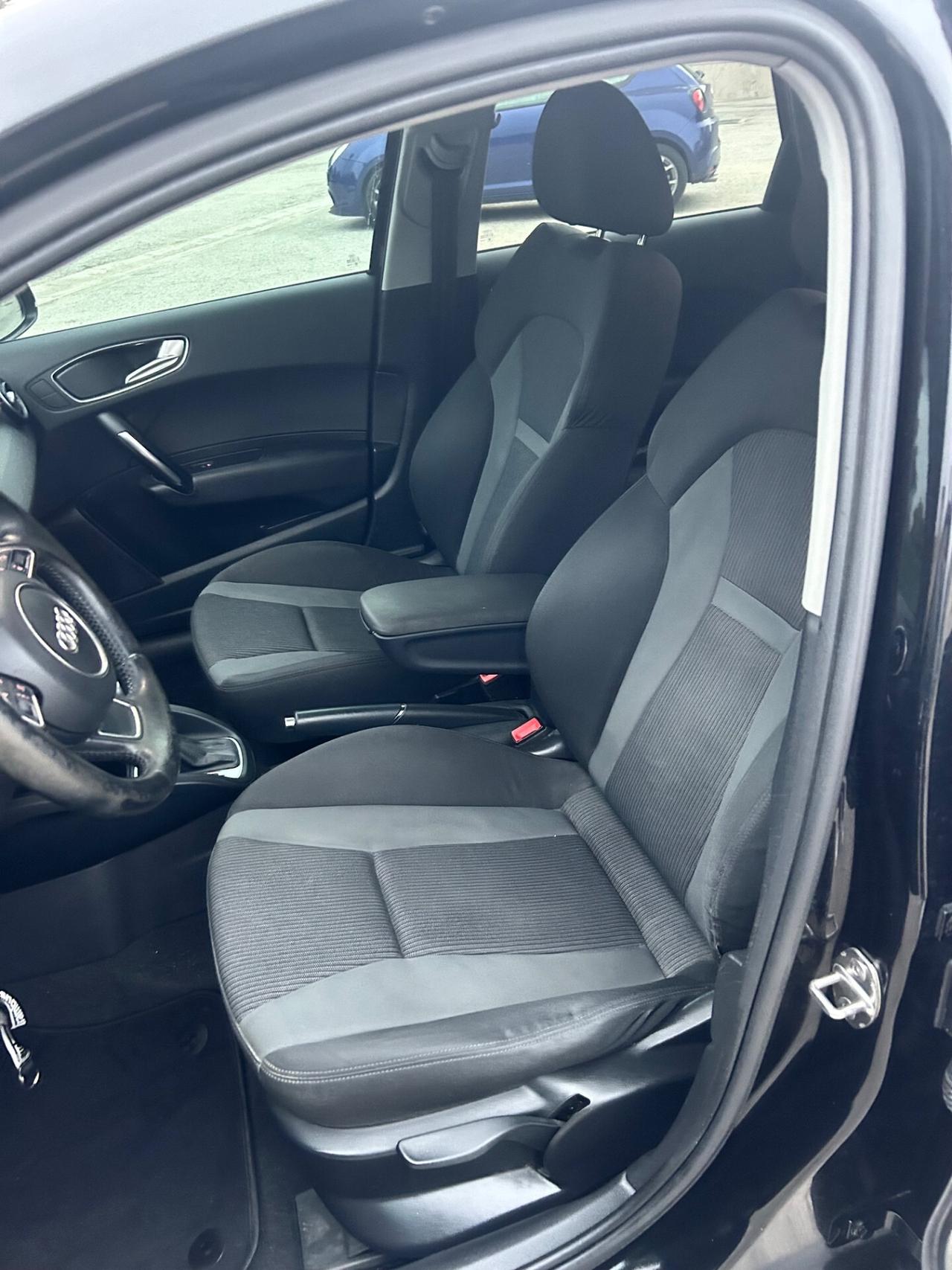 Audi A1 1.4 TDI ultra S tronic line