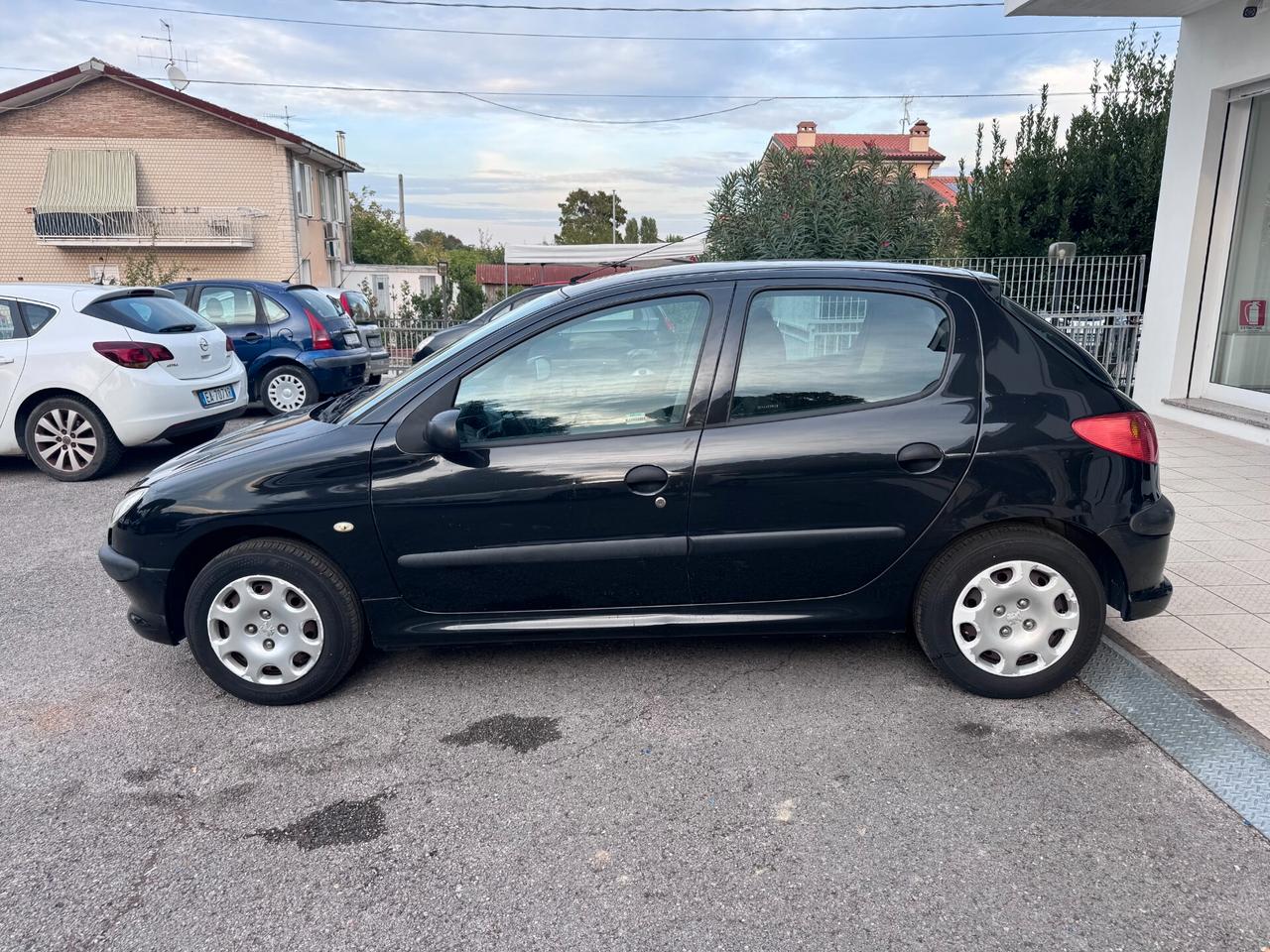 Peugeot 206 1.4 5p. Enfant Terrible