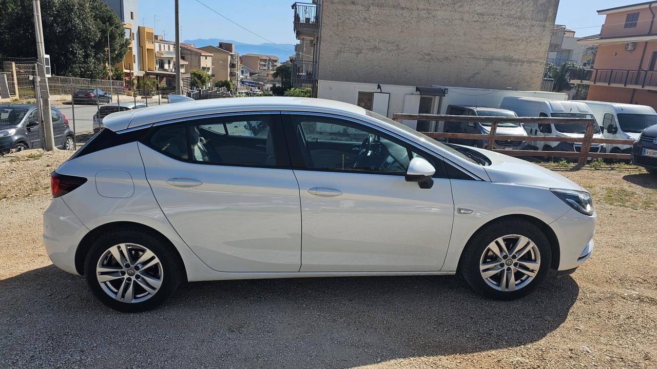 Opel Astra 1.6 CDTi 110CV Start&Stop 5 porte Business