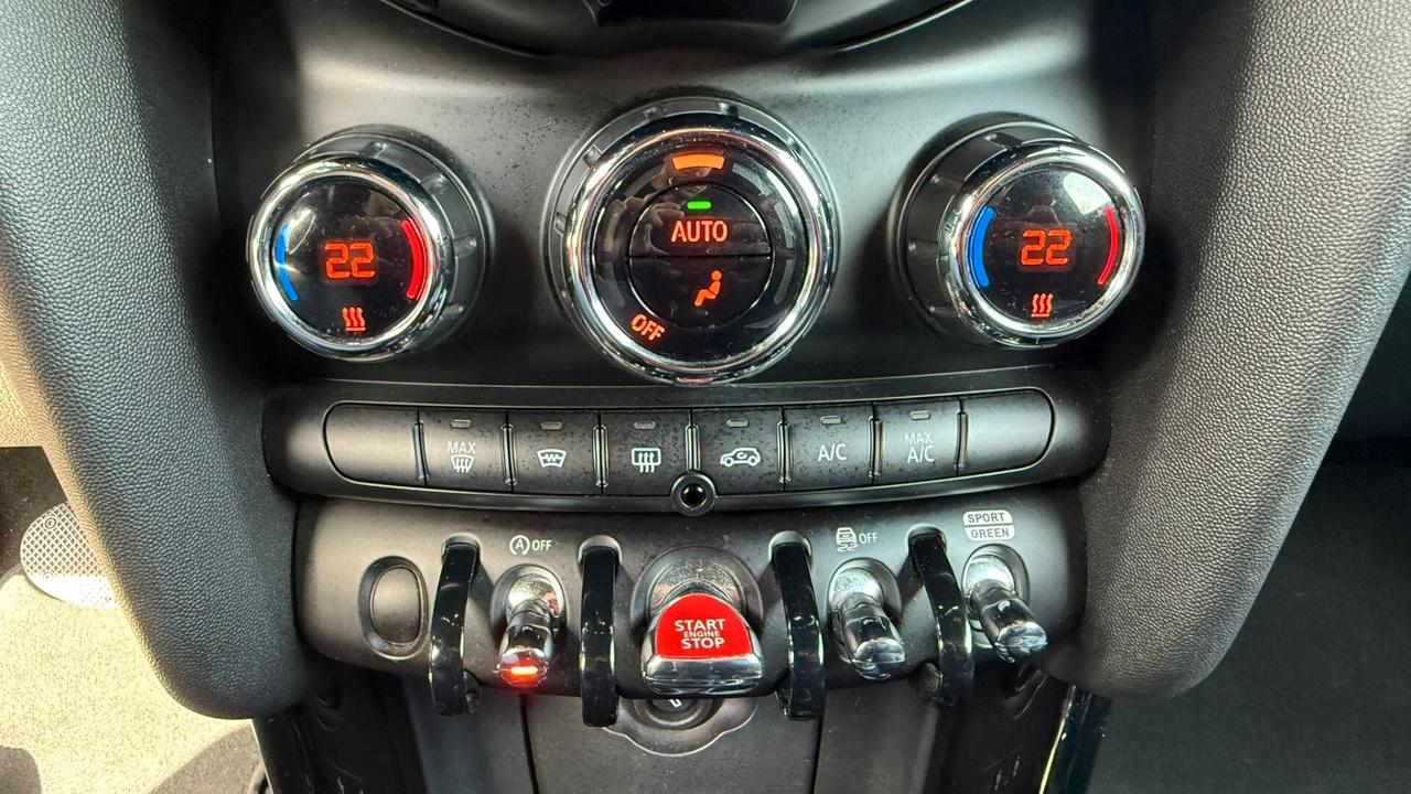Mini 2.0 Cooper SD aut. 3P 2018 PERFETTA leggi testo