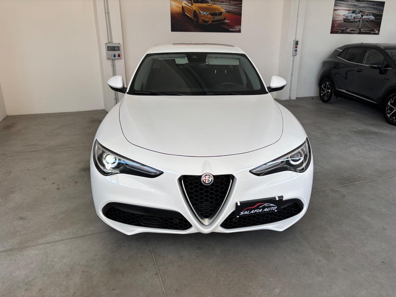 Alfa Romeo Stelvio 2.2 Turbodiesel 160 CV RWD Business