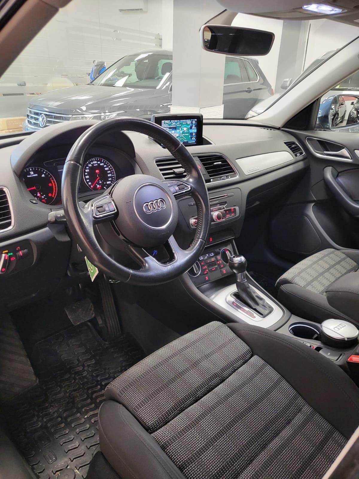 Audi Q3 2.0 TDI 150 CV quattro S tronic Sport