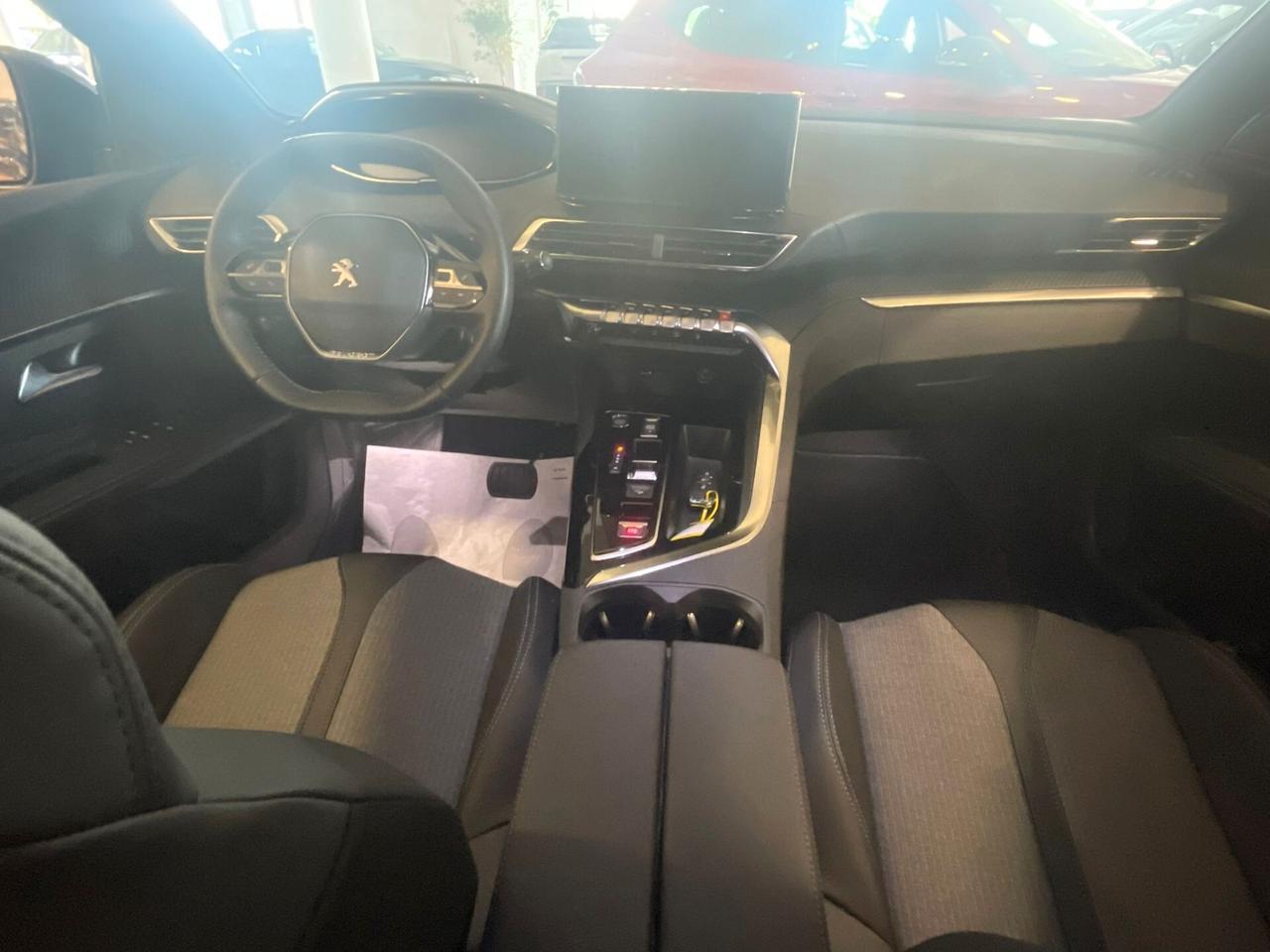 PEUGEUT 3008 BLUEHDI 130 ALLURE